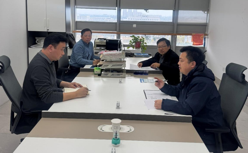 欧美av
召开智能无人机微专...